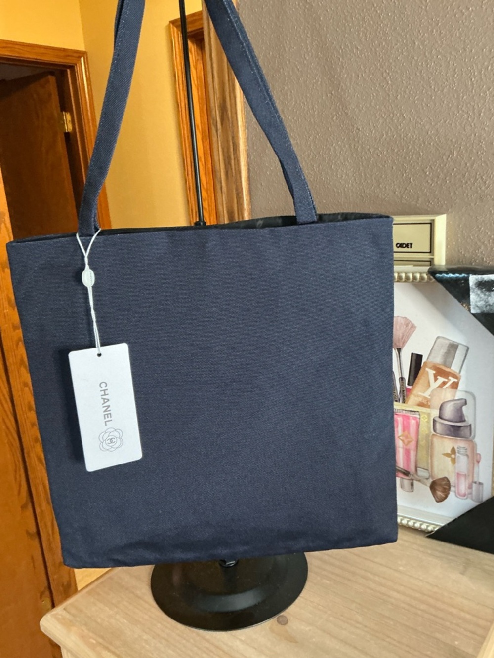 CHANEL Black and White Graphic Canvas Tote GWP - Picture 13 of 15